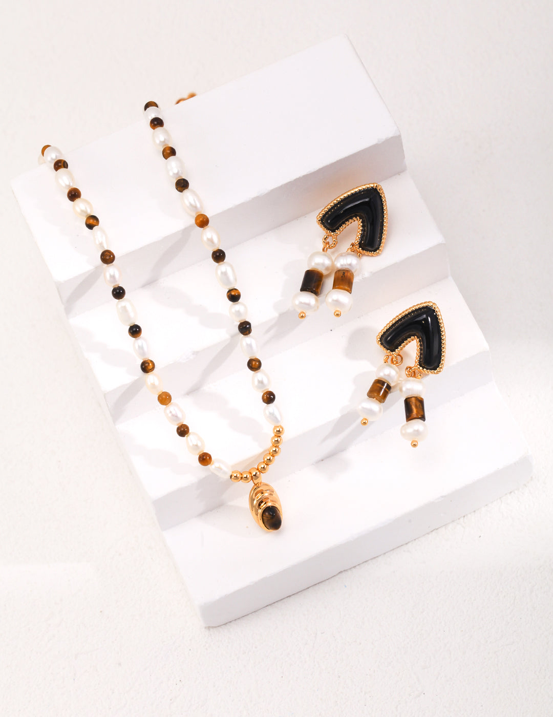 Caramel Ethnic Style Pearl Necklace