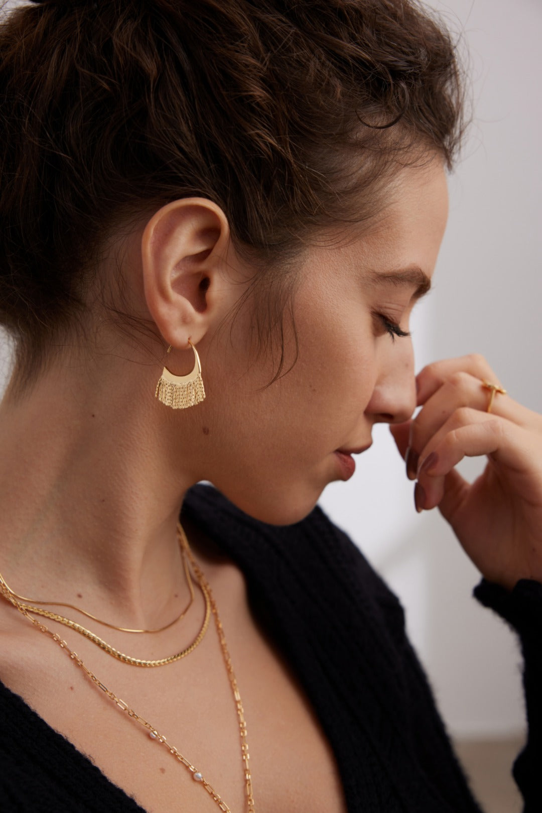 Curled and Wrinkled Pearl Earrings