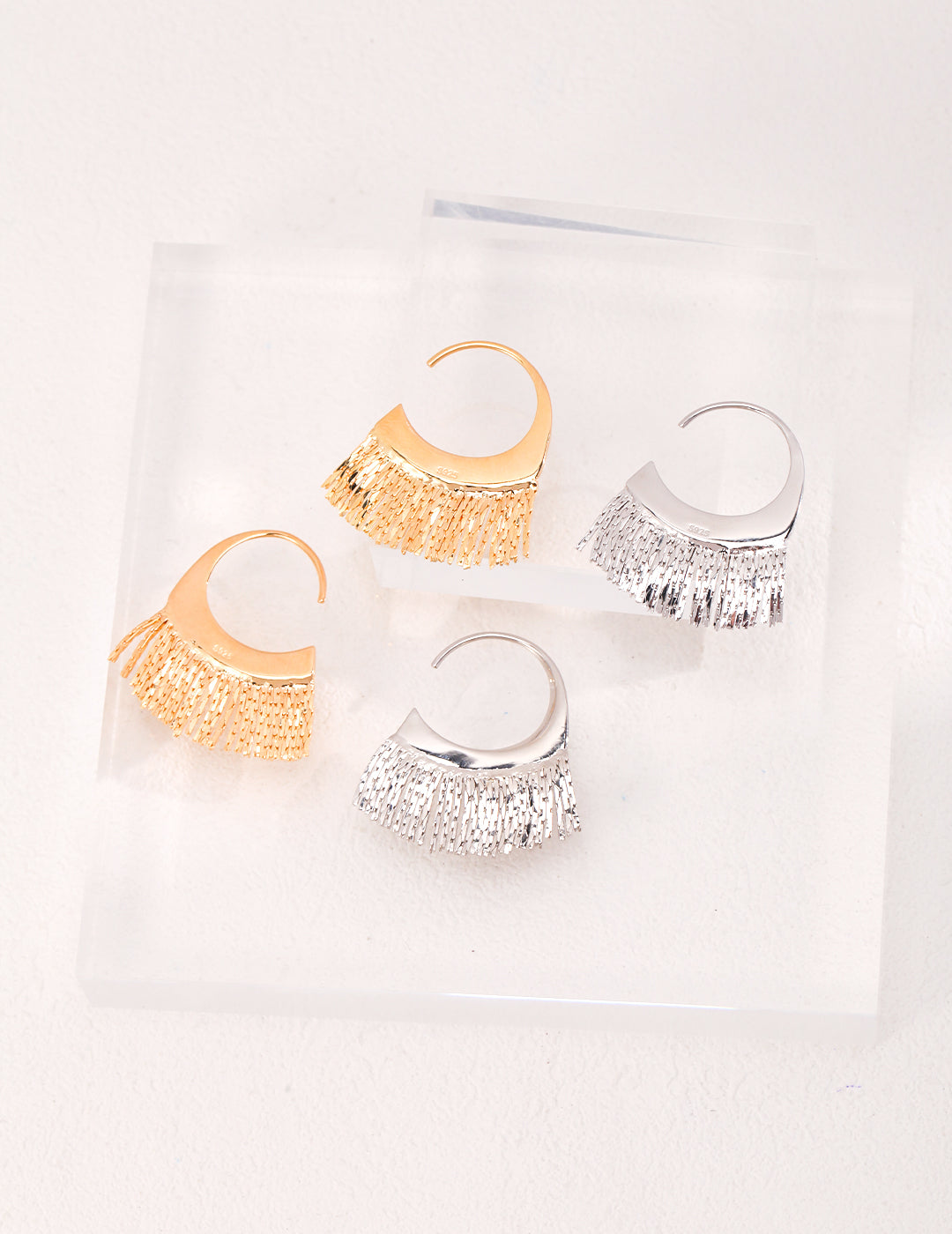 Curled and Wrinkled Pearl Earrings