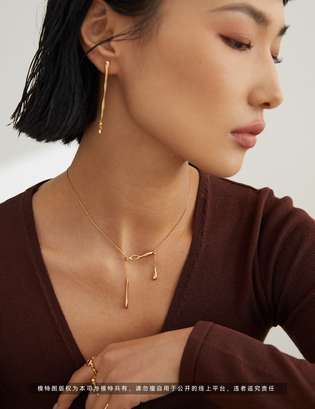 Water droplets silver necklace