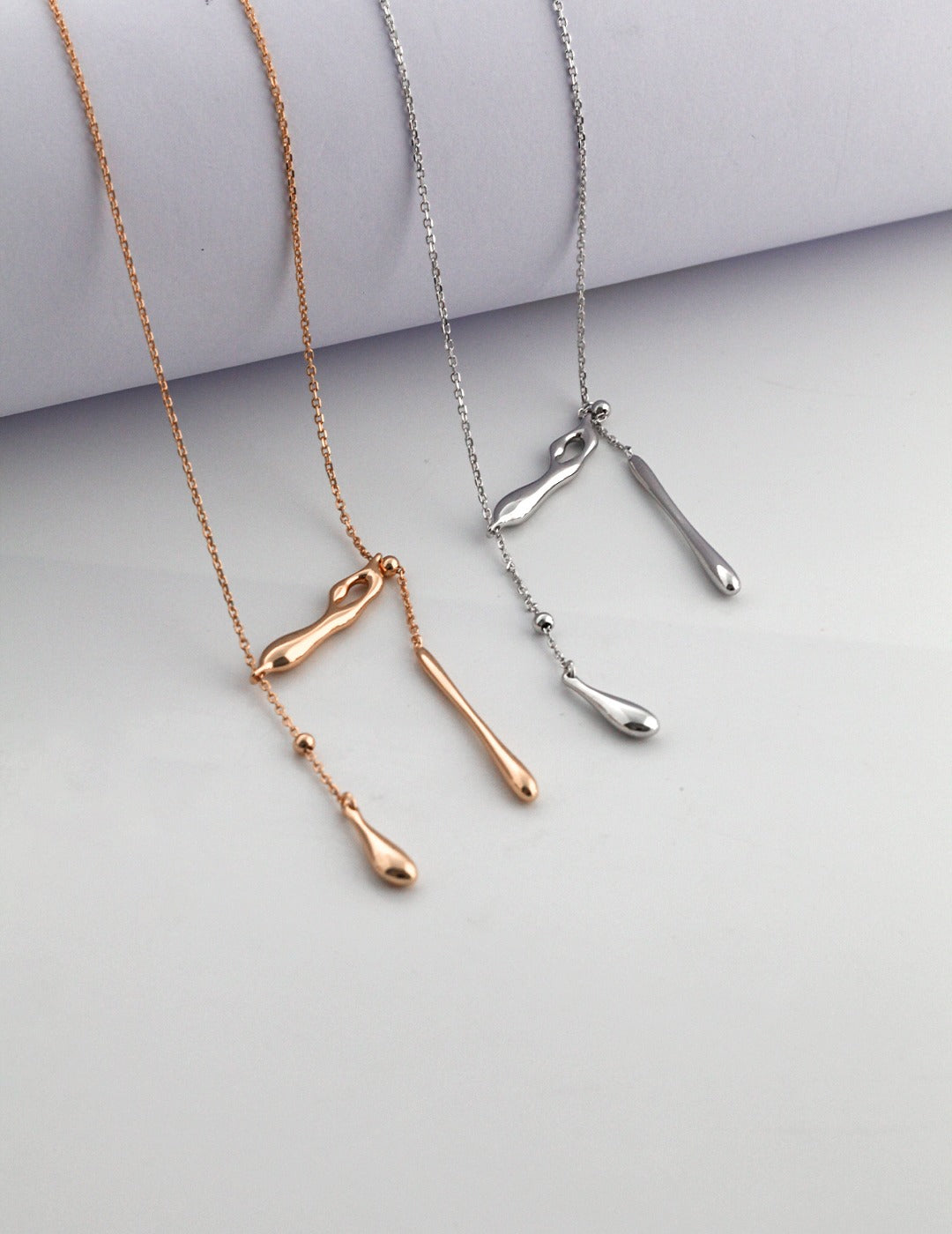 Water droplets silver necklace