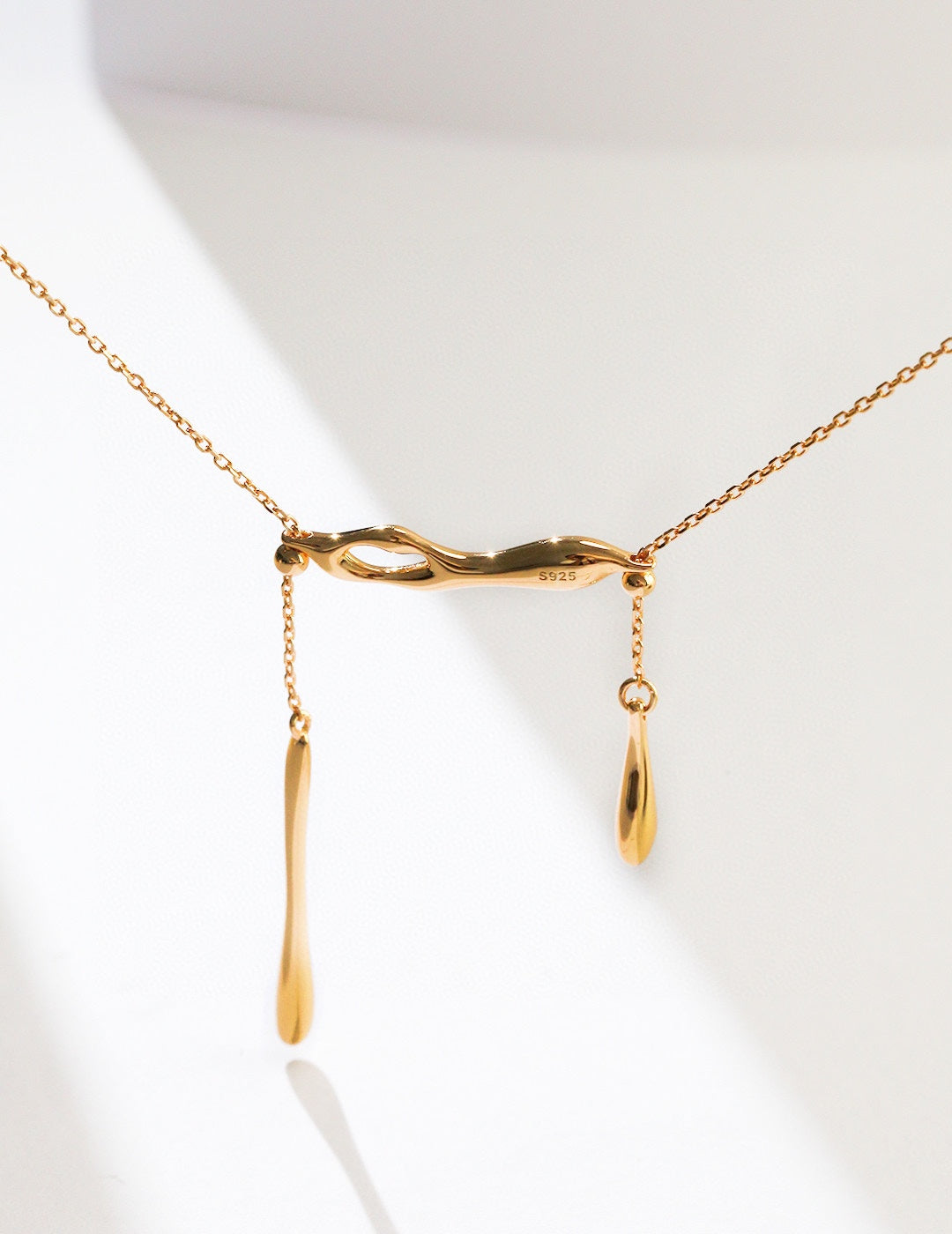 Water droplets silver necklace