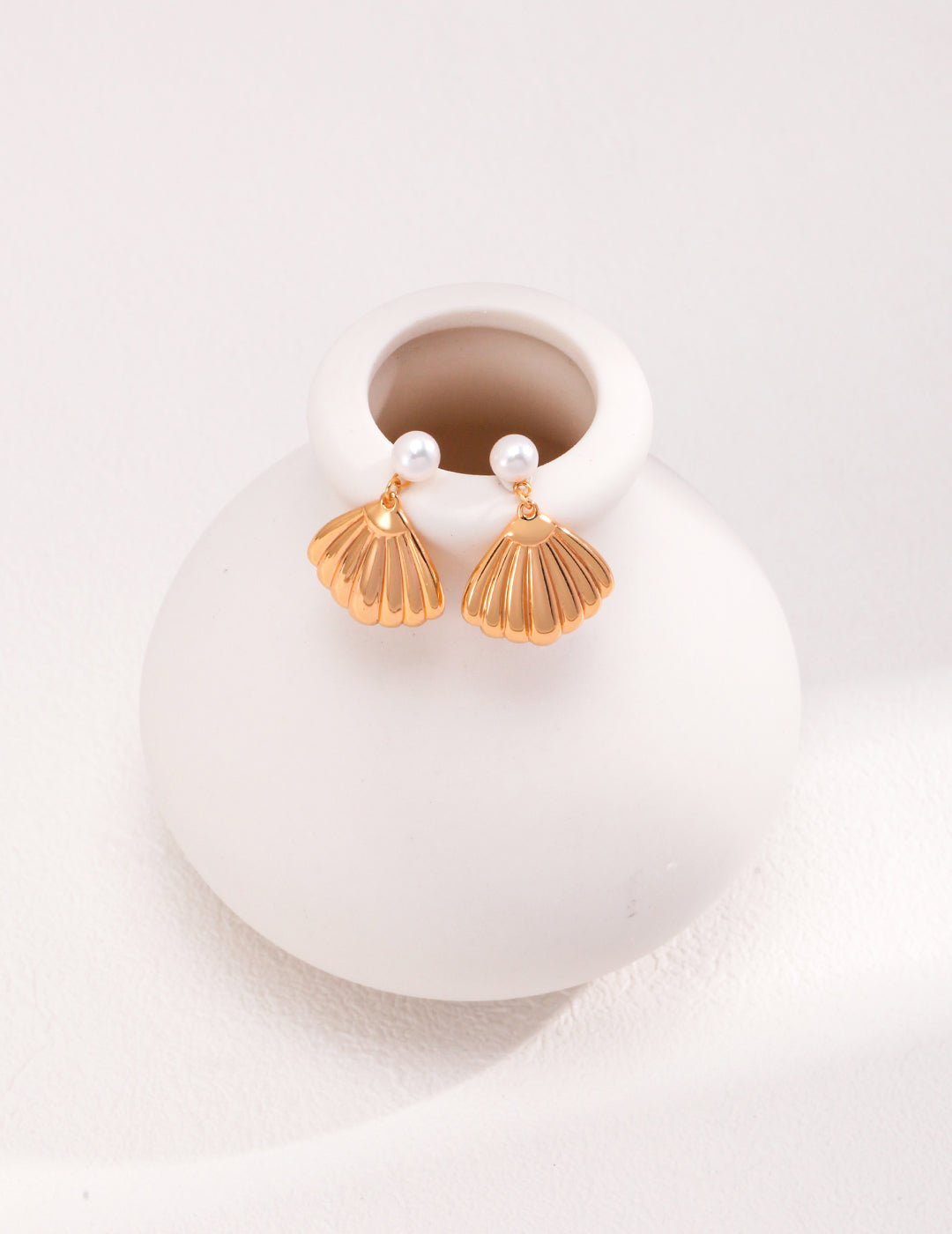 Pure Silver Shell Pearl Earrings