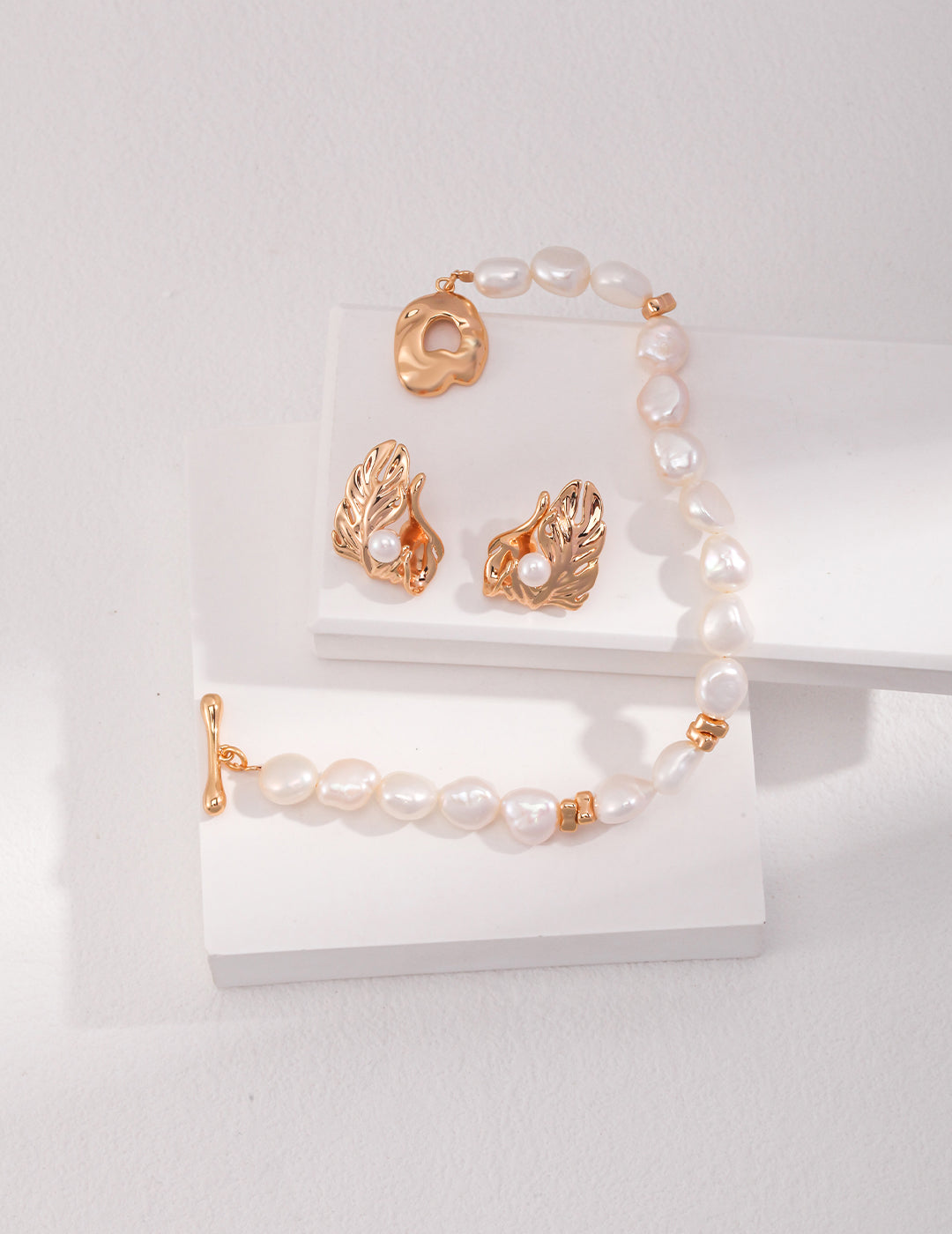 Pure silver pearl earrings