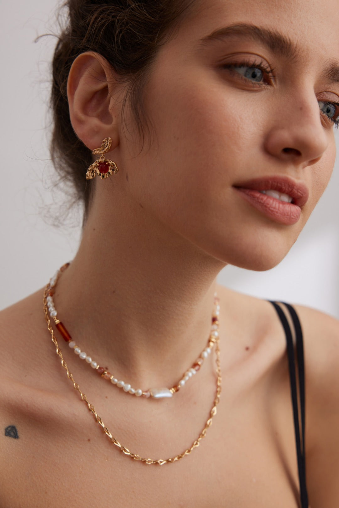 Pure silver earrings with red agate stones