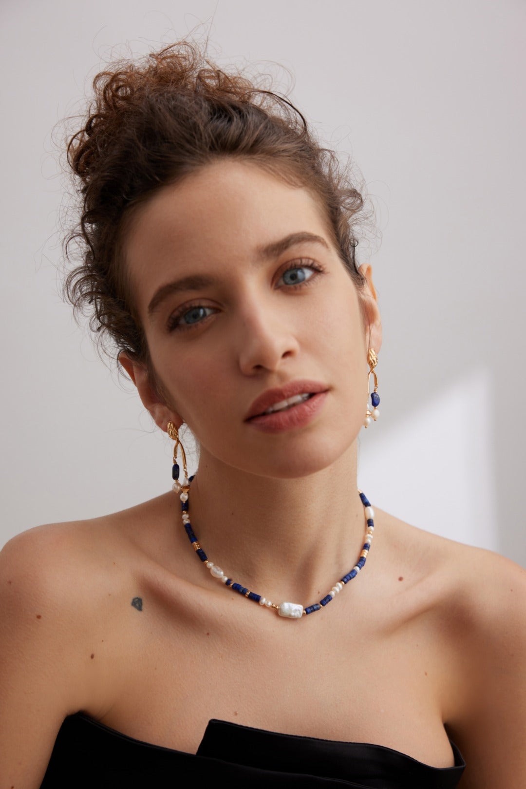 Blue Dongling jade and pearls Necklace