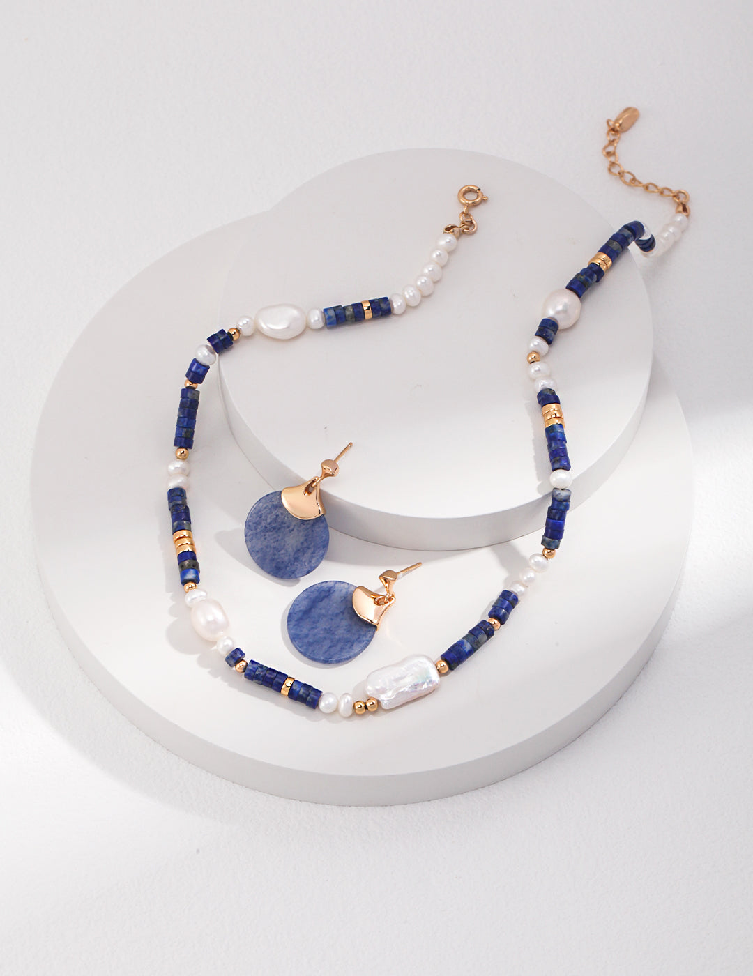 Blue Dongling jade and pearls Necklace