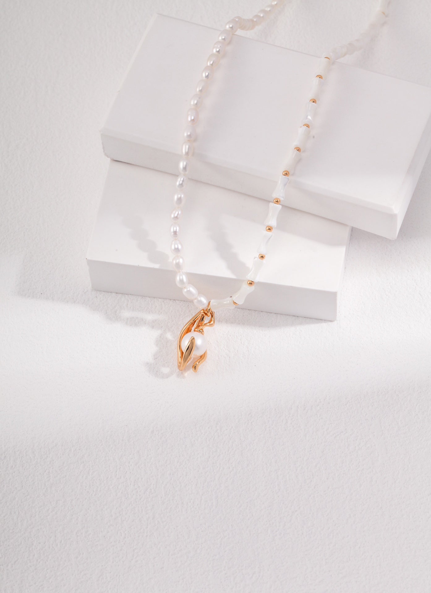 Orchid Bamboo Pearl Necklace