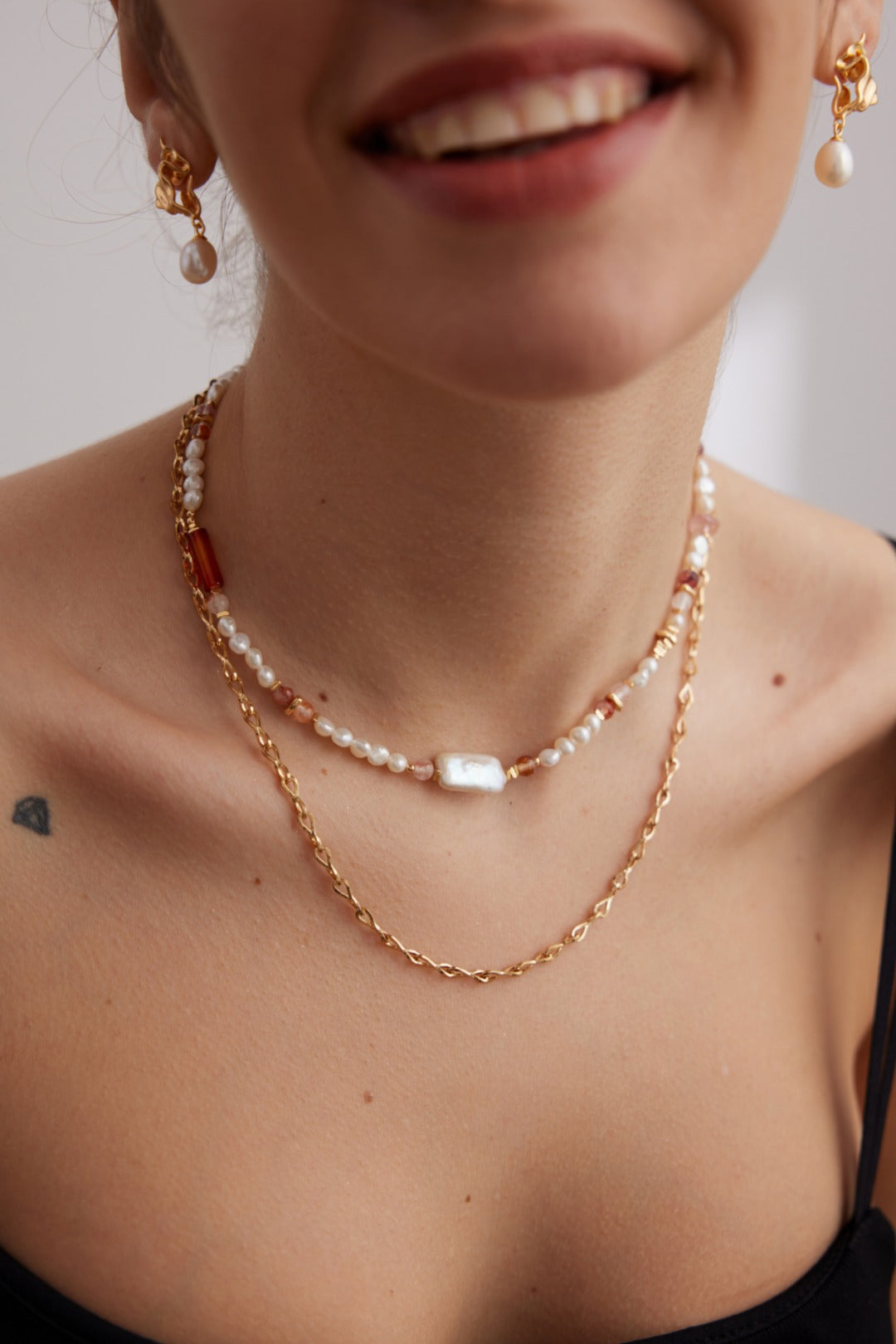 Pure silver strawberry crystal baroque pearl necklace