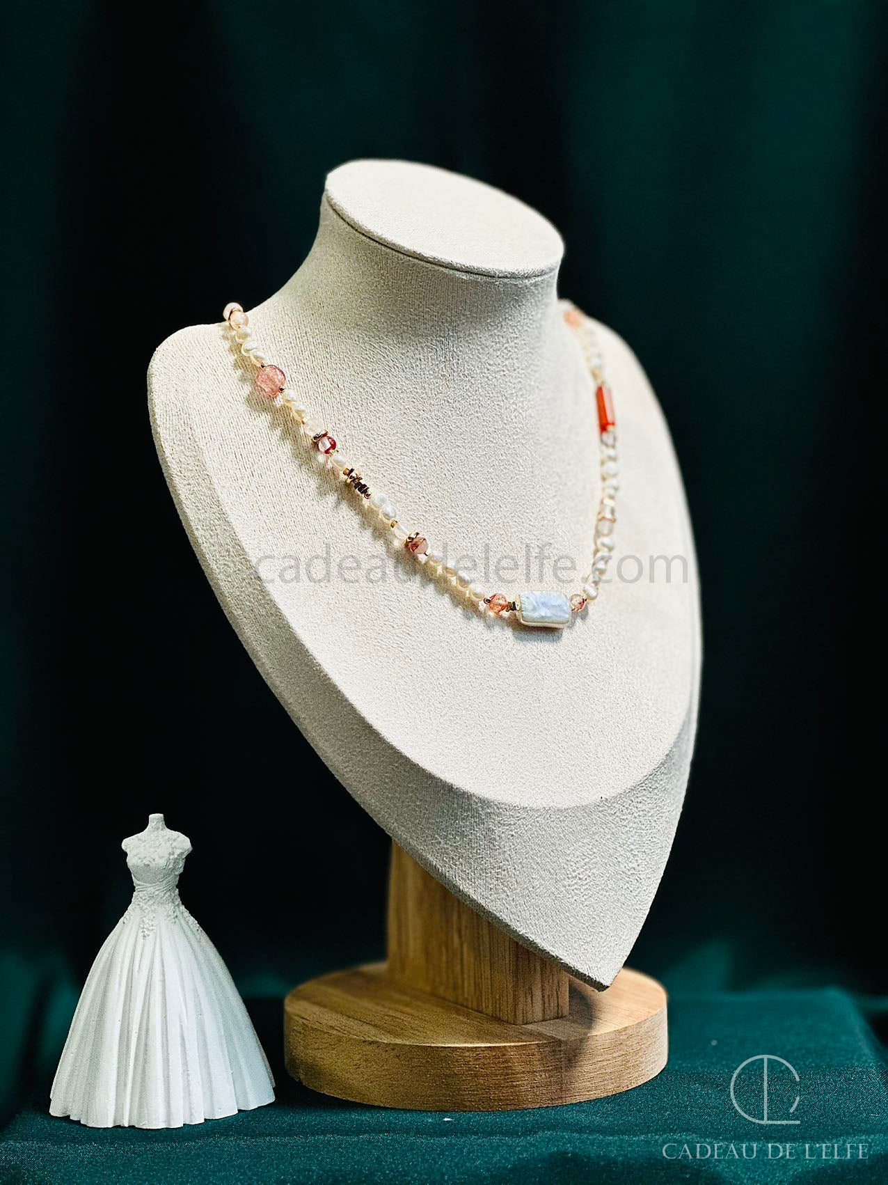 Pure silver strawberry crystal baroque pearl necklace