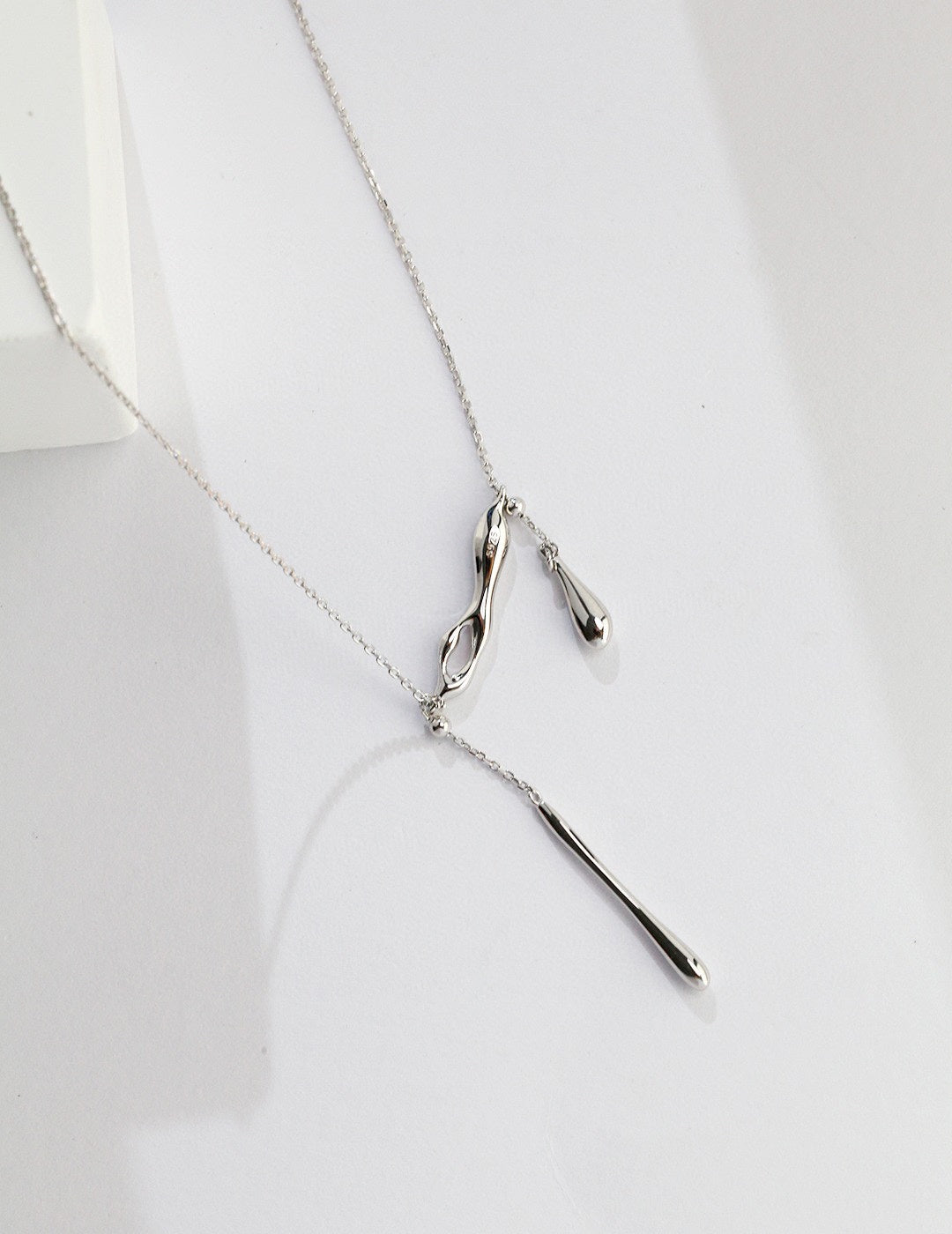 Water droplets silver necklace